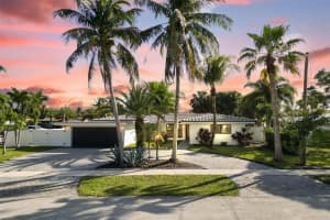 310 Se 13th Court, Pompano Beach