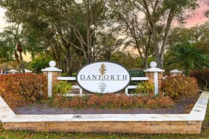 2303 Sw Danforth Circle, Palm City