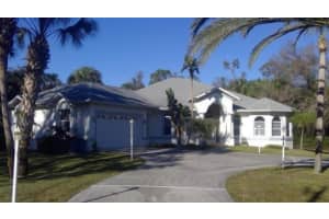 519 + 517 517 Prospect Avenue, Lehigh Acres