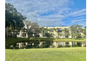 3341 Nw 47th Terrace 306, Lauderdale Lakes