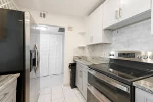 3800 N Hills Drive 402, Hollywood