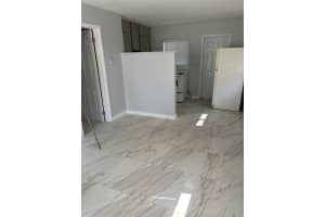 3932 Sw 12th Place, Fort Lauderdale