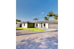 4721 Bayview Drive, Fort Lauderdale