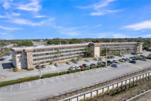 300 Village Green Circle 210, Palm Springs 300 Village Green Circle 210, Palm Springs