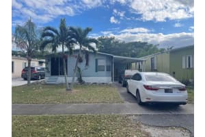 3016 Sw 52nd Street, Fort Lauderdale