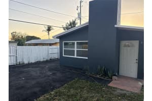 249 Sw 12th Street Rear, Dania Beach