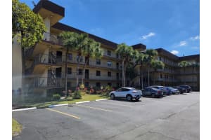 3121 Nw 47th Terrace 403, Lauderdale Lakes