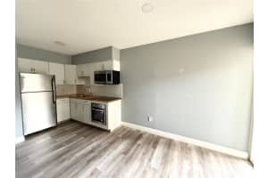 800 Se 18th Street 2, Fort Lauderdale