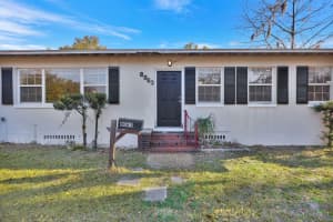 8063 San Jose Boulevard, Jacksonville