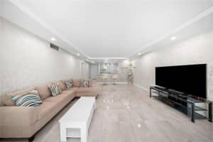 2615 Ne 3rd Court 220, Boynton Beach