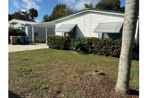 111 Ne 8th Avenue, Okeechobee