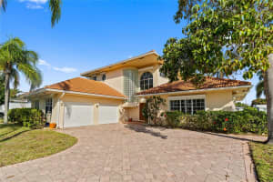 2671 Ne 22nd Court, Pompano Beach