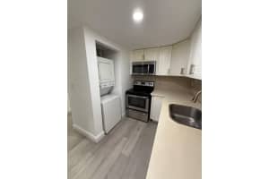 10000 Nw 80th Court 2341, Hialeah Gardens