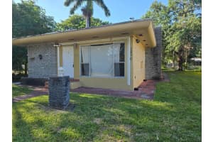 1560 Ne 111th Street 3, Miami