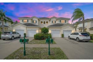 503 Southstar Drive 503, Fort Pierce