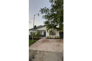 1681 Ne 39th Street, Pompano Beach