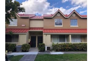 18352 Nw 68th Avenue E, Hialeah