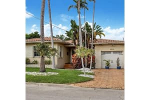 8934 Emerson Avenue, Bay Harbor Islands