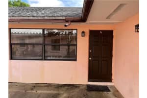1112 Ne 13th Avenue 2, Fort Lauderdale