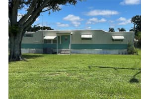 1379 Chobee Street, Okeechobee