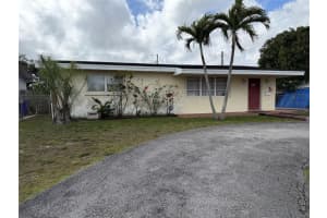 8870 Taft Street, Pembroke Pines