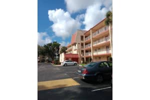 1035 Country Club Drive 206, Margate