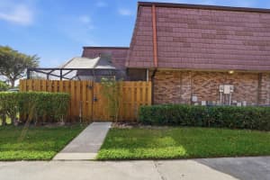 7600 Courtyard Run, Boca Raton