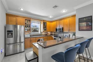 1033 Ne 17th Way 1905, Fort Lauderdale