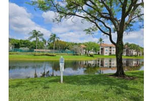 12136 Saint Andrews Place 104, Miramar