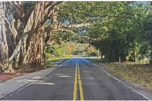 3824 Se Jefferson Street 3824, Stuart