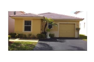 6840 Nw 69th Ct, Tamarac