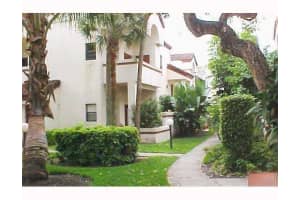 1417 Avon Ln 101, North Lauderdale