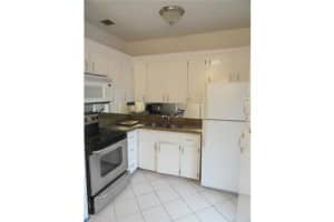 1600 Ne 114th Street 302, North Miami