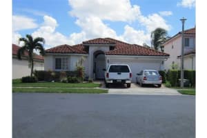 7580 Parkside Ln, Margate