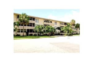 1600 Ne 114 Street 211, North Miami
