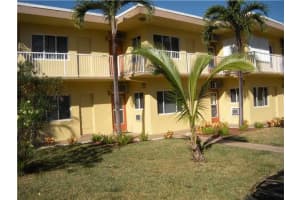 261 Ne 19th Av 12, Deerfield Beach