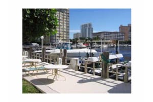2500 Diana Dr 116, Hallandale Beach