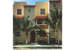 3243 Ne 5th Ct 3243, Pompano Beach