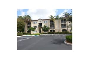 7420 Nw 4th Street 108, Plantation