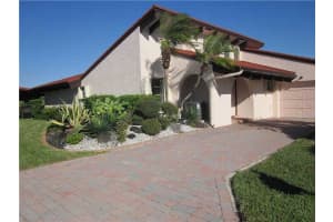 8116 Pine Cir 21, Tamarac