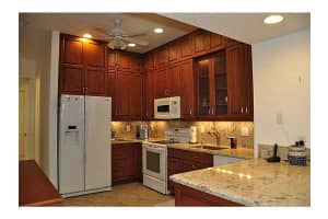 4625 Poinciana St 10b, Lauderdale By The Sea