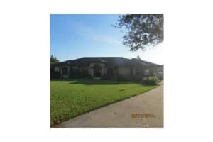 815 Se Misty Meadow Way, Stuart