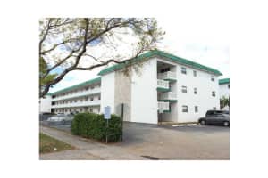 5861 Nw 16th Pl 305, Sunrise