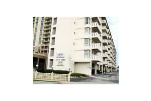 2076 S Ocean Dr 806, Hallandale Beach