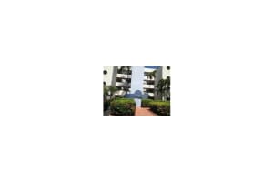 21085 Ne 34 Av 103-1, Aventura