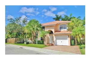 627 Turtle Run, Weston