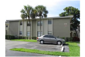 2611 Riverside Drive 8, Coral Springs 2611 Riverside Drive 8, Coral Springs