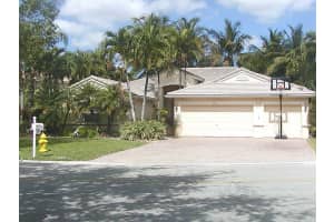 5315 Nw 49th Ct, Coconut Creek