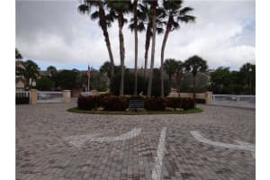 1717 S Ocean Blvd 10, Lauderdale By The Sea