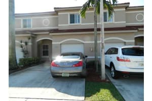 7690 S Southwood Circle 7690, Davie
